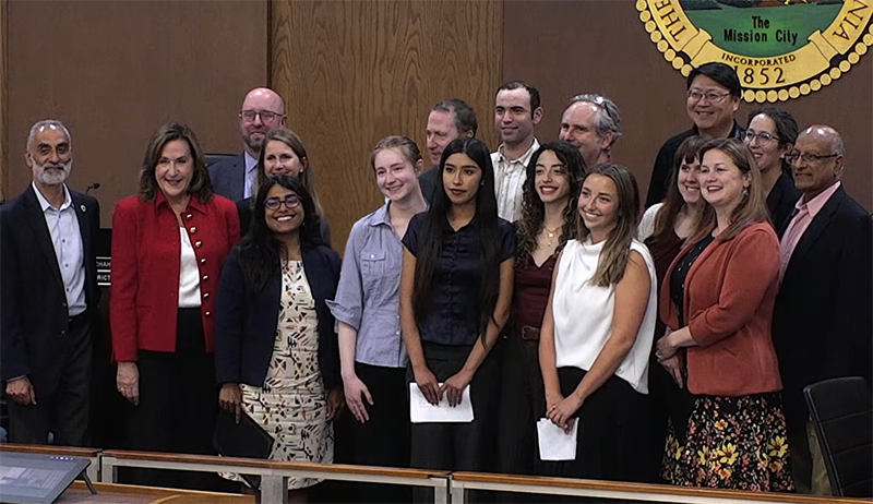 SVPSF Fellows and mentorship team take a photo with City of Santa Clara Mayor Gillmor and Council after the fellows presentations in the Council Chambers at City Hall
