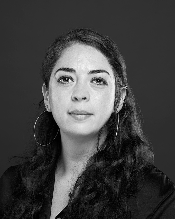 Elivia Shaw headshot