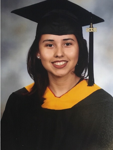 Photo of MOBI SCU Student Intern Yesenia