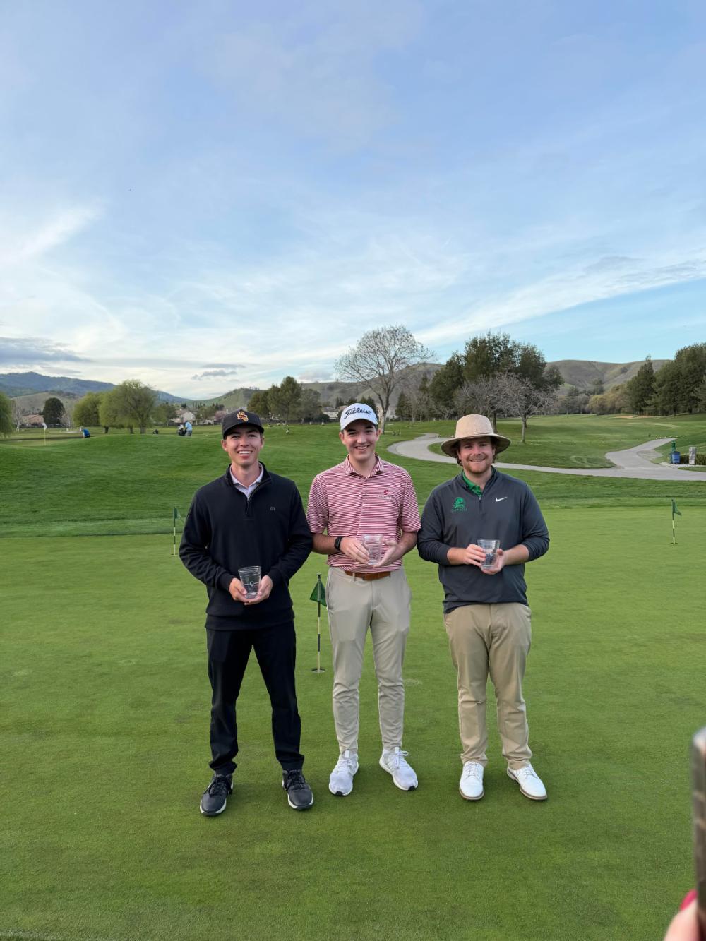Thomas Haverty '29 front and center, GCU left, University of Oregon on the right