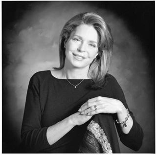 Queen Noor Al - Hussein